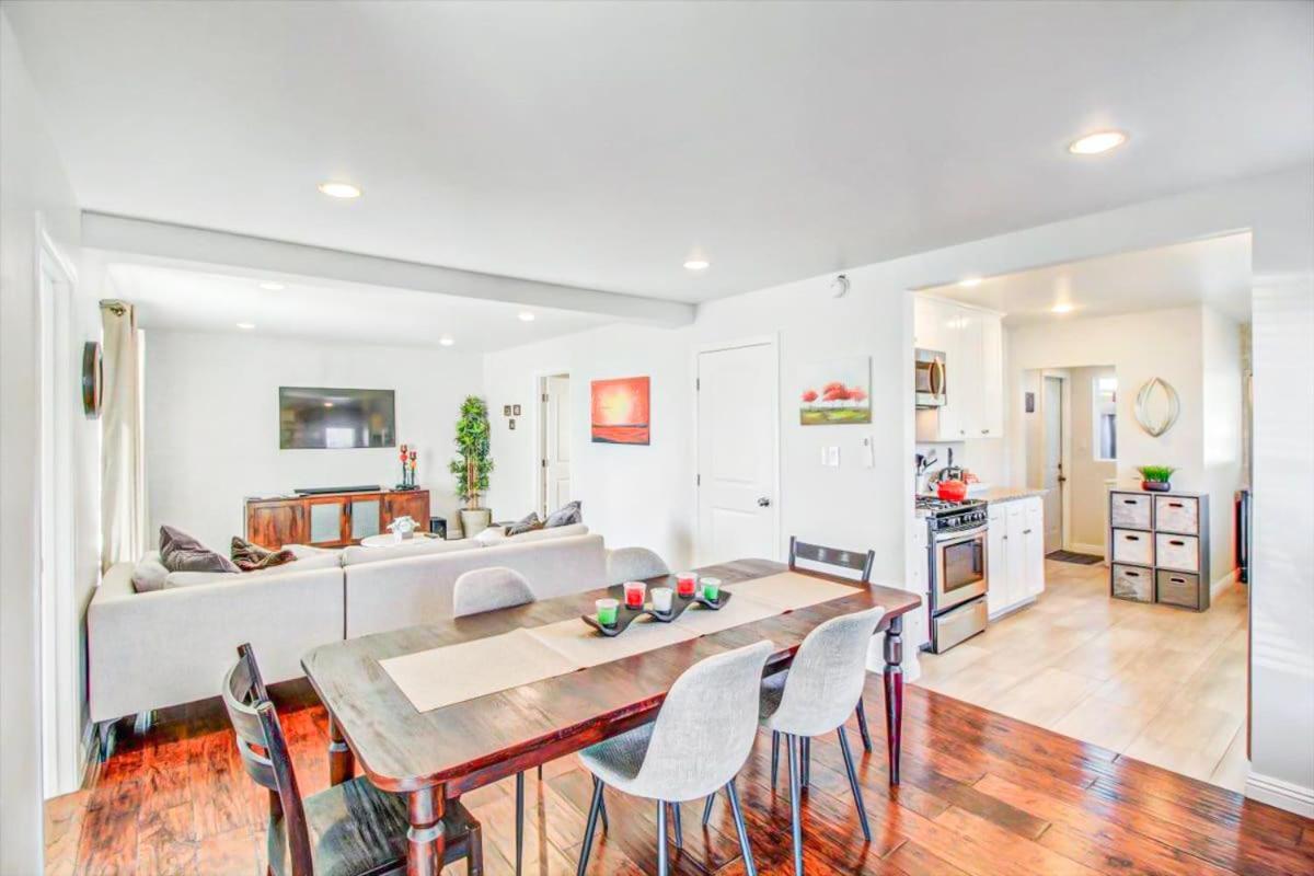 Modern 2-Bedroom Haven In The Heart Of La- Hud-Vp Los Angeles Bagian luar foto